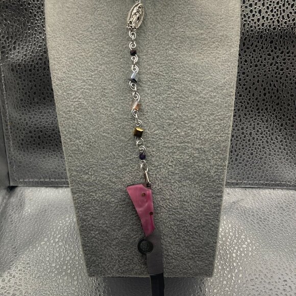 Mini Pocket Knife Rosary with Multi Shade Glass Square Beads - Picture 4 of 5
